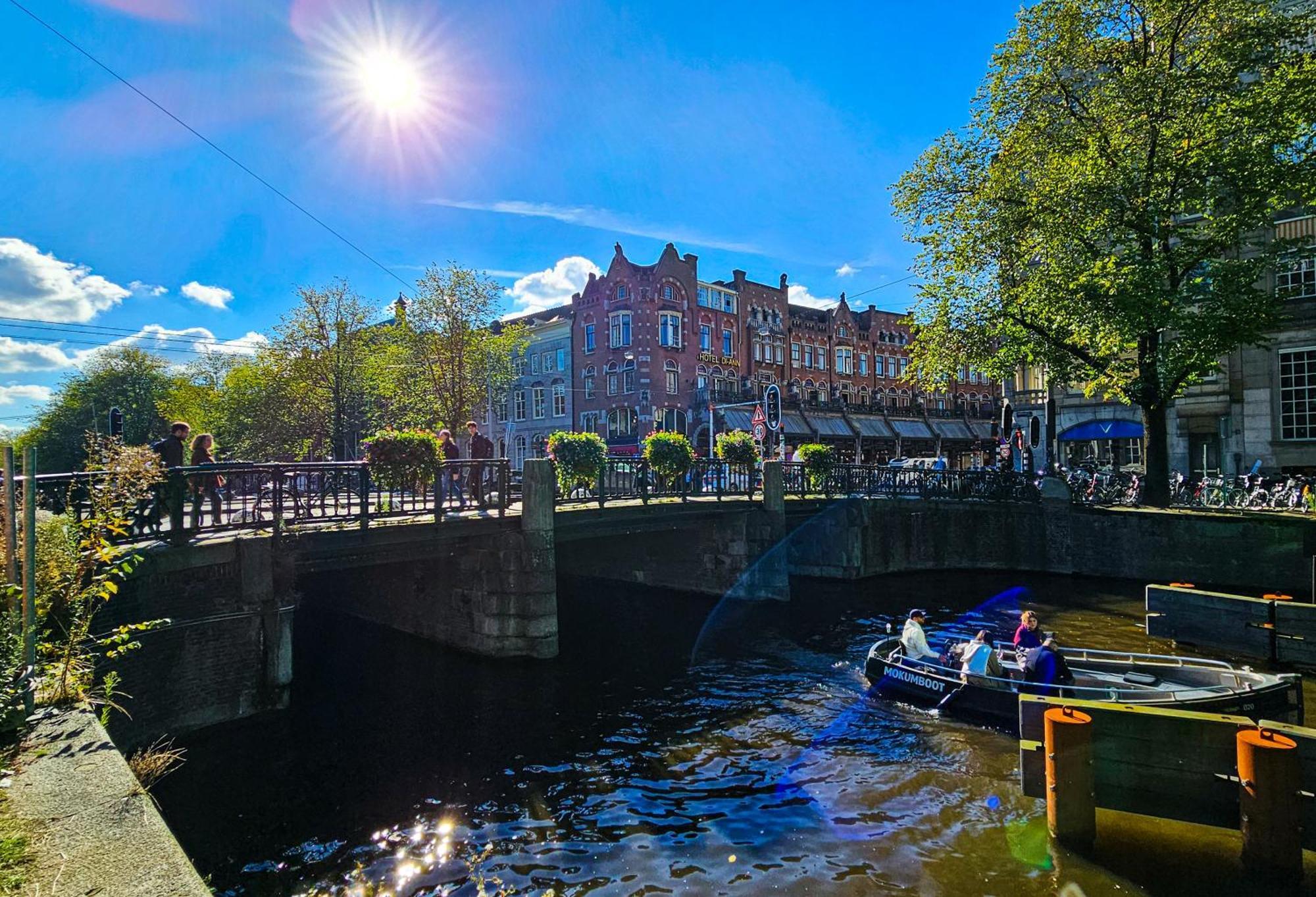 Two Bedroom Apartment In Historic Canalhouse From 1618 - City Centre Amsterdam Exterior foto