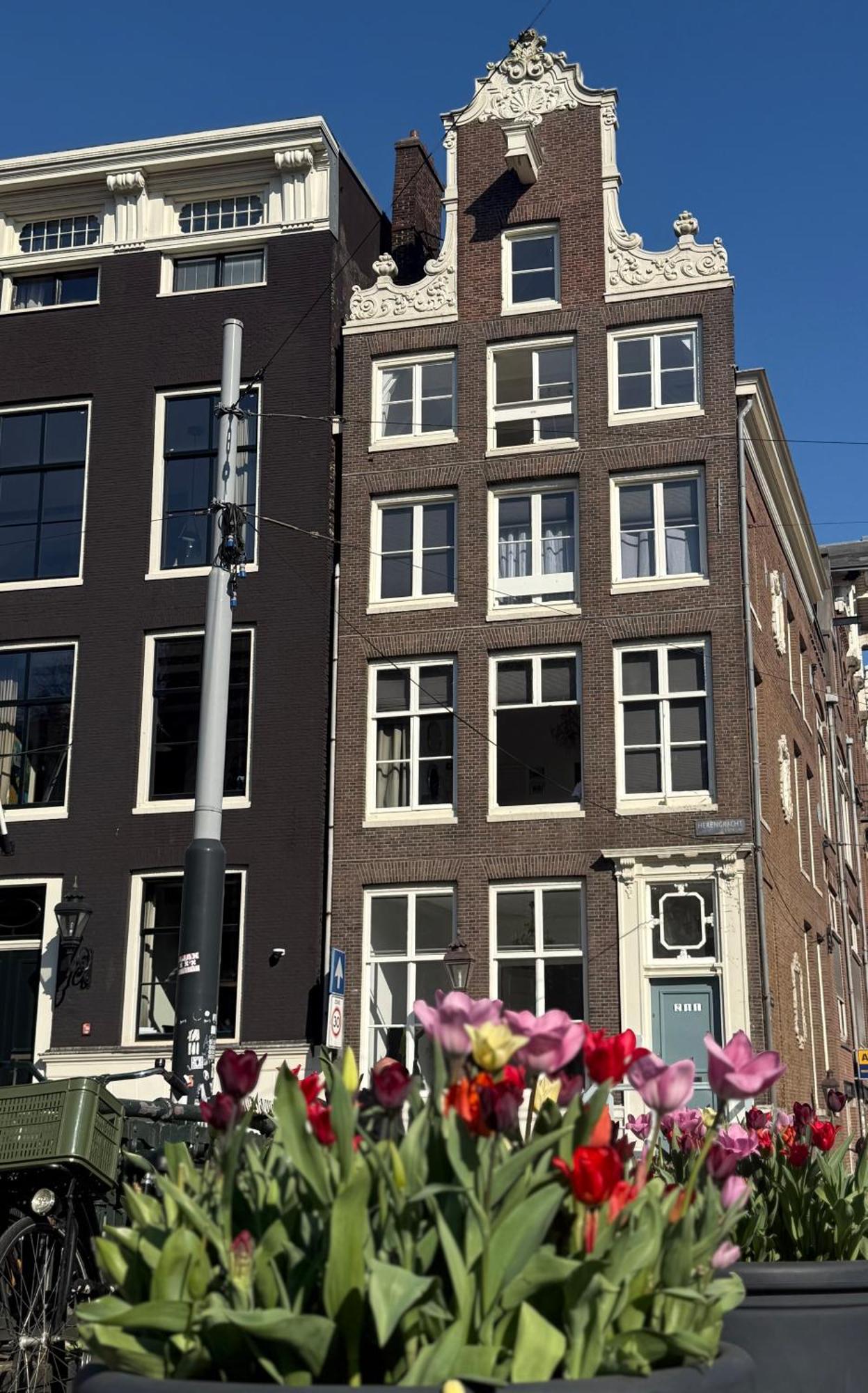Two Bedroom Apartment In Historic Canalhouse From 1618 - City Centre Amsterdam Exterior foto